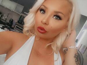 asian porn star dating - Porn star raised in strict religious family claims her own mum calls her a  'w***e' - Mirror Online