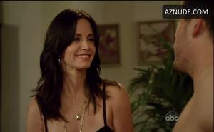 Jules Cougar Town Porn - COURTENEY COX in COUGAR TOWN (2009-2015)