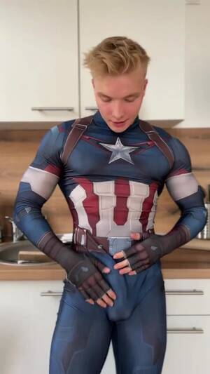 Cosplay Porn Gay - Lycra: Young cosplay - ThisVid.com