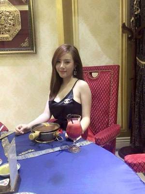 dinner dress - asian porn artist dinner withsexy dress