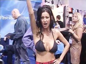 las vegas teen sluts - Girls Going Crazy In Las Vegas 02 - Part 1