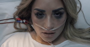 Lesbo Porn Demi Lovato - Demi Lovato: New music video recreates night of overdose