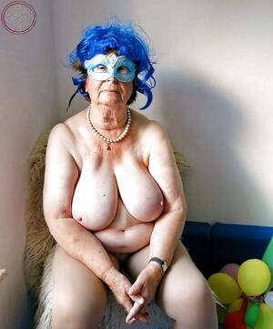 grandma boobs - Granny Boobs - 78 porn photos