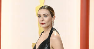 Lady Gaga Xhampster - Elizabeth Olsen Goes Dark in Givenchy Naked Dress on Oscars Red Carpet