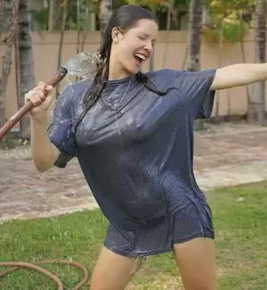 Amanda Cerny Garden Porn - AMANDA CERNY - GOING CRAZY WITH THE HOSE !!! | eBay