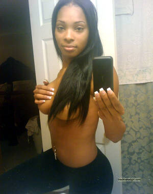 beautiful black hair self shot girlfriend - Athletic ebony women with big boobs self-shooting nude. Big-size picture #1