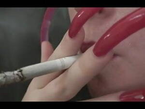 long nails smoking - Free Long Nails Smoking Porn | PornKai.com