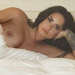 Demi Lovato Photo Racy Sex Tape - Demi Lovato Nude Photos & Naked Sex Videos