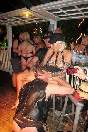 Fantasy Fest Sex Parties - sex ved fest teen party sex