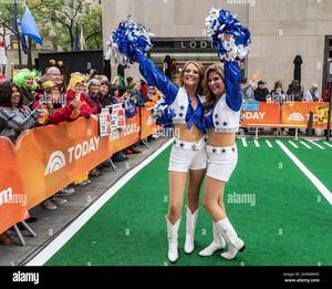 Dallas Cheerleaders Porn Captions - New York, USA. 29th Oct, 2021. Savannah Guthrie and Jenna Bush Hager,  dressed as Dallas Cowboys Cheerleaders, câ€¦ in 2023 | Dallas cowboys  cheerleaders, Celebrities, Guthrie