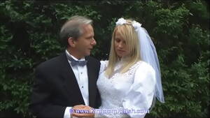 Bride Cuckold Porn - Cuckold Wedding - XVIDEOS.COM