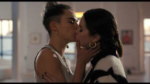 Lesbian Porno Selena Gomez - selena gomez lesbian kiss hot steamy ðŸ”¥ðŸ”¥ðŸ’¦ðŸ’¦ðŸ˜ - YouTube