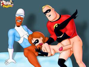 cartoon porn incredibles husband and wife - Mr. Incredible shares his wife Elastigirl with the bad guy.
