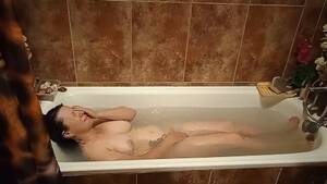 caught masturbating in bath - VÃ­deos pornÃ´s com Caught Masturbating In Bath | Pornhub.com