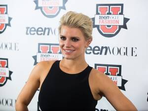 Jessica Simpson Fucking - All the Celebrities Who Have Struggled With Drug or Alcohol Addiction