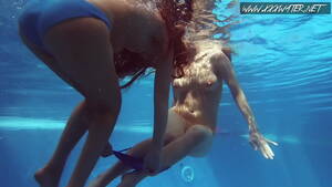 lesbian swiming pool - Two hot lesbian brunettes in the swimming pool - XVIDEOS.COM