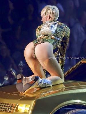 celebrity upskirt sex tapes - SEXTASTIC XXX - NUDE CELEBRITY - UPSKIRT CELEBS - SEX TAPES: Miley Cyrus  Nude X