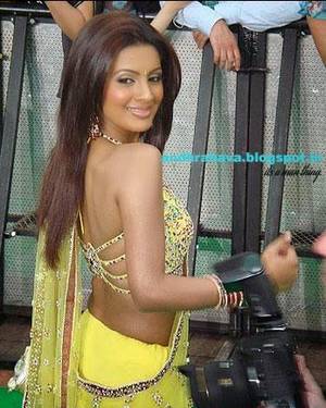 geeta indian actress xxx - Geeta Basra back nude photos
