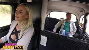 Blonde Taxi Porn - Female Fake Taxi Blonde beauty fucks her passenger - XVIDEOS.COM