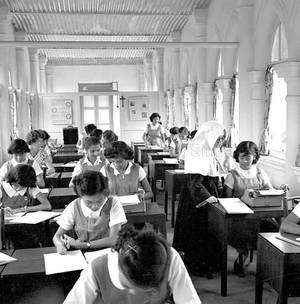 Chij Singapore - CLASSROOM SCENE AT CONVENT OF THE HOLY INFANT JESUS, â€¦1956