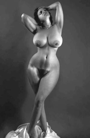 curvy nude pinup vintage - 318 best vintage images on Pinterest | Boobs, Beautiful women and Curves