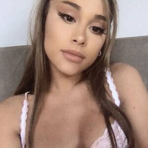 Hot Ariana Grande Porn - Ariana Grande wears tiny lace bra as she poses in sultry snap ahead of new  single - Daily Star