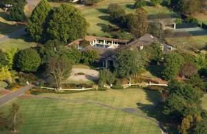 Aerial Porn Day - Kenny Roger's Georgia Peach Listed for $20 Million:Post Fathers Day House  Porn - Second Shelters