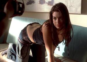 Anne Hathaway Nude Xxx - Anne Hathaway's Acting In Movies Ranked