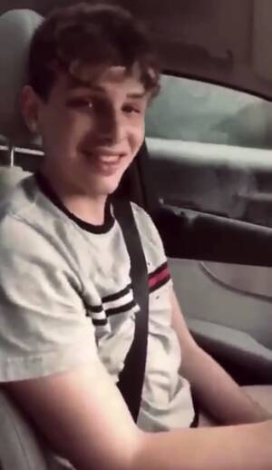 big guy drives - Big dick driving - ThisVid.com