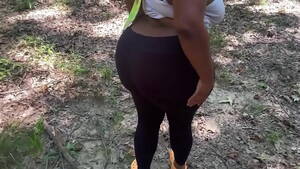 Brittney Bbw Big Booty Porn - Handsomedevan walk up on a lost big booty bbw in the woods so he fucks her  ass hole - XVIDEOS.COM