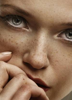 Auburn Freckles Porn - 18+ (No Porn). All images assumed to be in the public domain