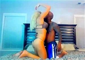 Amateur Couple Kissing - Watch Hot interracial amateur couple - Couple, Webcam, Kissing Porn -  SpankBang