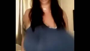 big tits bouncing out of shirt - Big Boobs Bouncing in loose shirt - XVIDEOS.COM