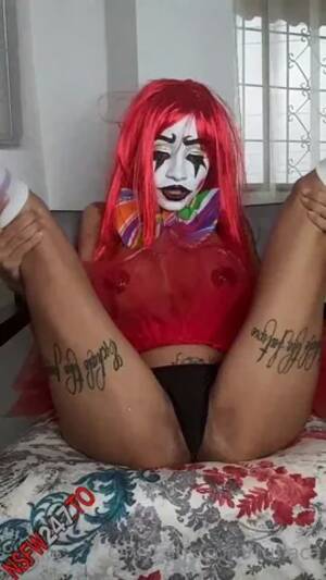 Dad Clown Porn - Tuflaca Sad clown fucks double dildo xxx onlyfans porn video - CamStreams.tv