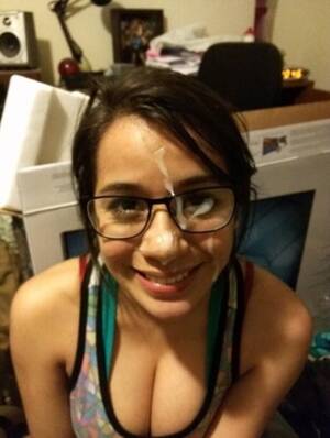 Amateur Glasses Porn Face - What's the name of this amateur girl with glasses? (3 replies) #1125192 â€º  NameThatPorn.com