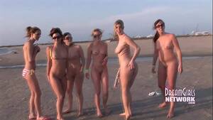 naked girls on spring break - 7 Spring Breakers Getting Naked In Public - XVIDEOS.COM