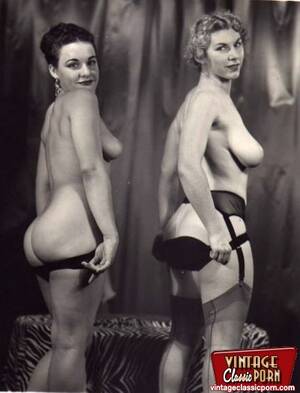 Curvy Vintage Porn - Old porn. Curvy vintage girls showing their - XXX Dessert - Picture 10