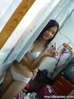 cute asian self shot nudes - Cute Asian girlfriend selfshot nude pics - 16 Pics | xHamster