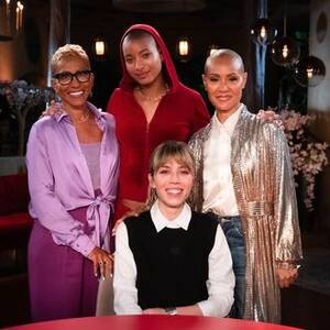 Lesbian Porn Jennette Mccurdy Hot - Jennette McCurdy Shares Email From Mom on 'Red Table Talk'