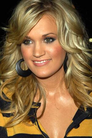 Carrie Underwood Black Porn - Carrie Underwood Best Hair Makeup Over The Years