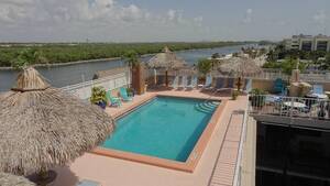 hot tub nudist swinger resorts - ROOFTOP RESORT - Prices & Specialty Resort Reviews (Hollywood, FL)