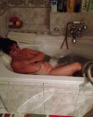 Amateur Voyeur Mom Porn - Amateur Mom Voyeur Porn Pics - PICTOA