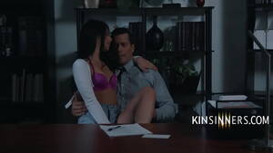 Gina Valentina Porn Diaper - Stepdad's Lil Helper In The Office- Gina Valentina - XVIDEOS.COM