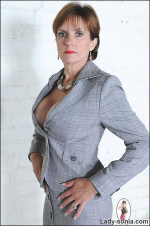 big tits suits - Sexy big tit milf dressed up in business suit shows boobs - Pichunter