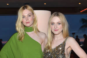 Dakota Fanning Porn - Page Six Ø¹Ù„Ù‰ X: \