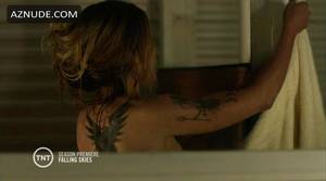 Falling Skies Porn Sex - 00:56