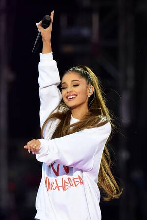 Ariana Grande Cheerleader Porn - How weed-smoking comedian Pete Davidson stole the heart of $40m superstar Ariana  Grande - and now they're the most unlikely couple in Hollywood | The Irish  Sun