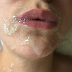 Cute Mouth - Cute mouth spermed Porn Pic - EPORNER