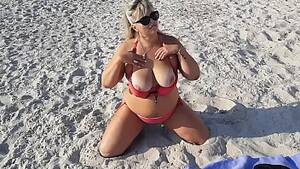bbw wife beach naked boobs - BBW lady on beach play with naked boobs - XVIDEOS.COM