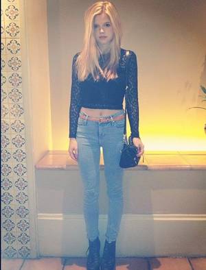 Ana Mulvoy Ten Porn - Ana Mulvoy Ten